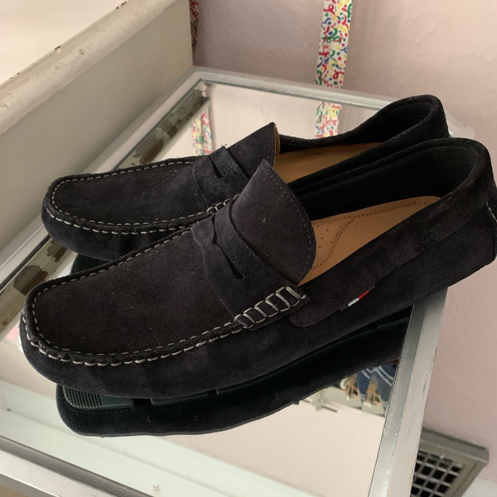 Tommy Hilfiger meant suede black loafers